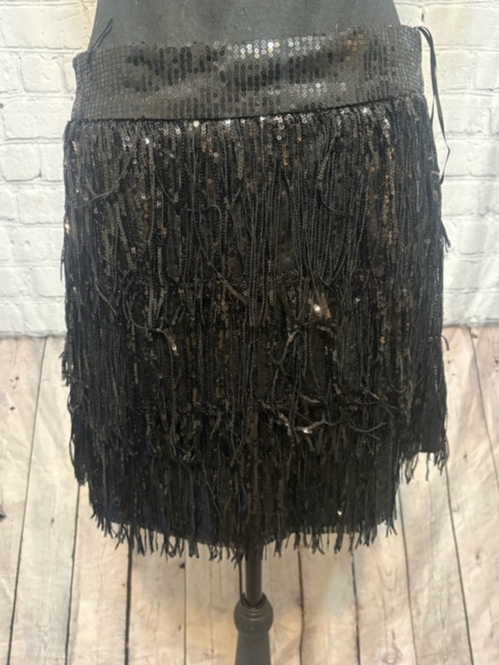 Black Sequin Fringe Mini Skirt - Women - Picture 2 of 3